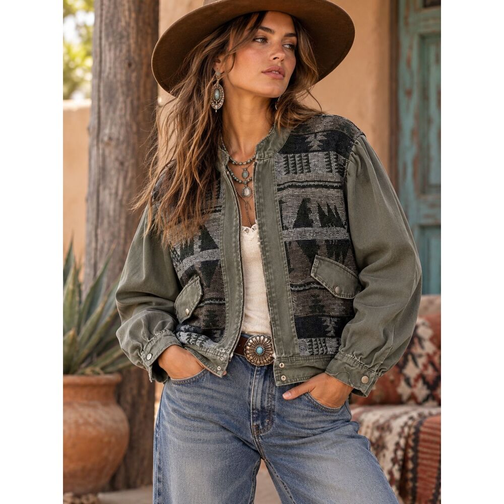 Mystree Southwestern Mixed Media Bomber Jacket Olive Green Tapestry Size Small